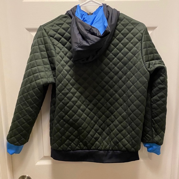 9 piece Bundle Boys Size Large - Picture 7 of 15